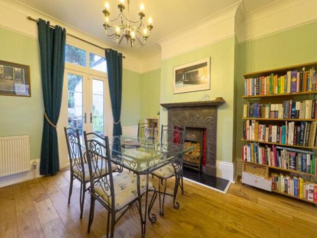 Cottage for sale in Shooters Hill, Greater London