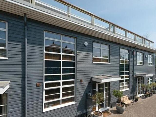 House for sale in Oad Street, Kent