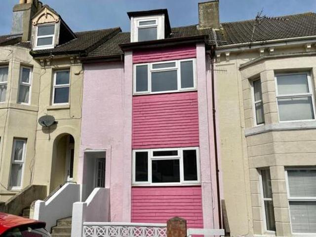 House for sale in Foord, Folkestone and Hythe