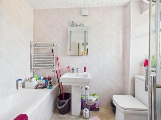 Cottage for sale in Stonehouse, Scotland