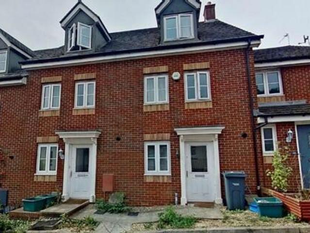 House for sale in Gloucester, Gloucestershire