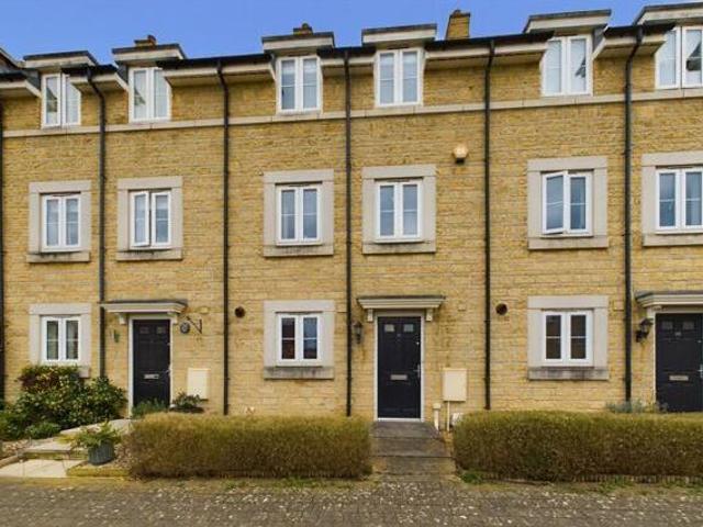 House for sale in Gloucester, Gloucestershire