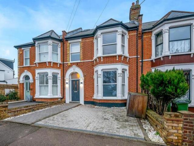 Cottage for sale in Eltham, Greater London