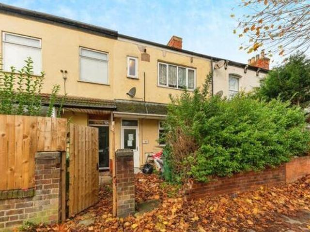 House for sale in Grimsby, North East Lincolnshire
