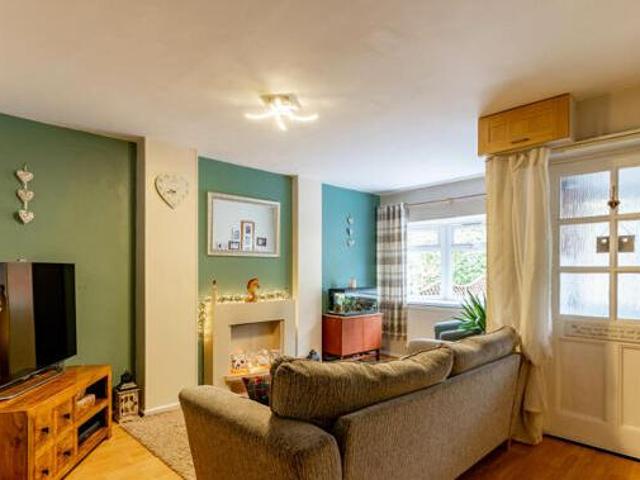 House for sale in Halesowen, West Midlands