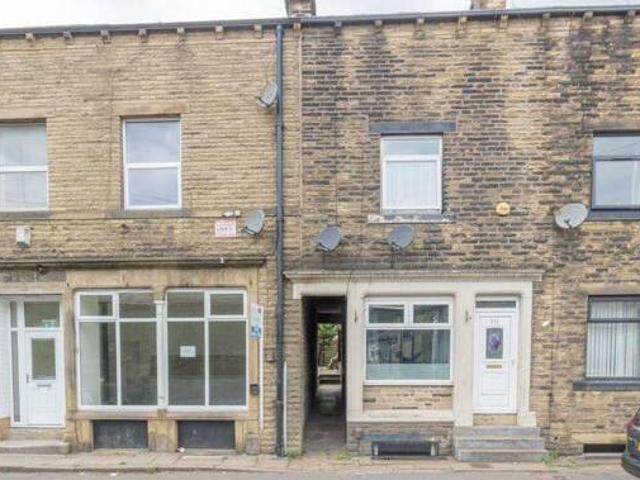 House for sale in Ovenden, Halifax