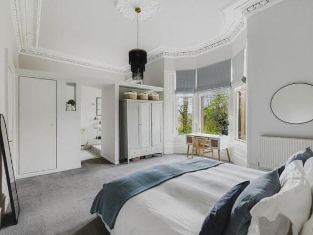 Cottage for sale in Hamilton, Old Wharf