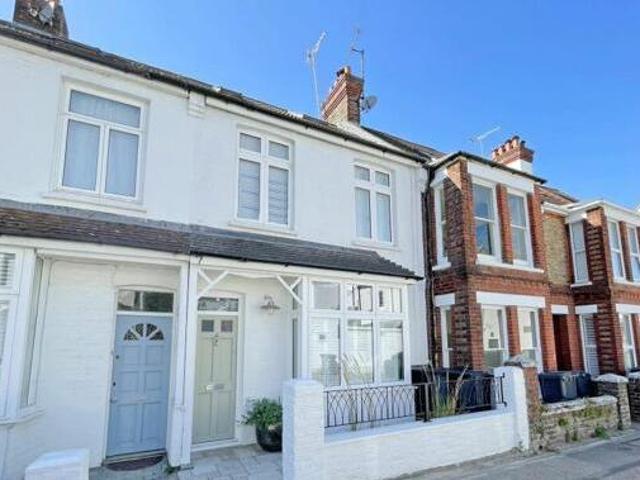 House for sale in Perryfields, West Sussex