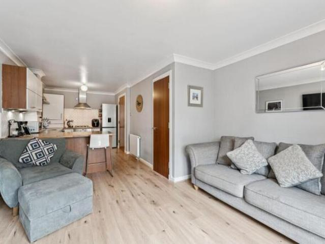Cottage for sale in Anniesland, Scotland