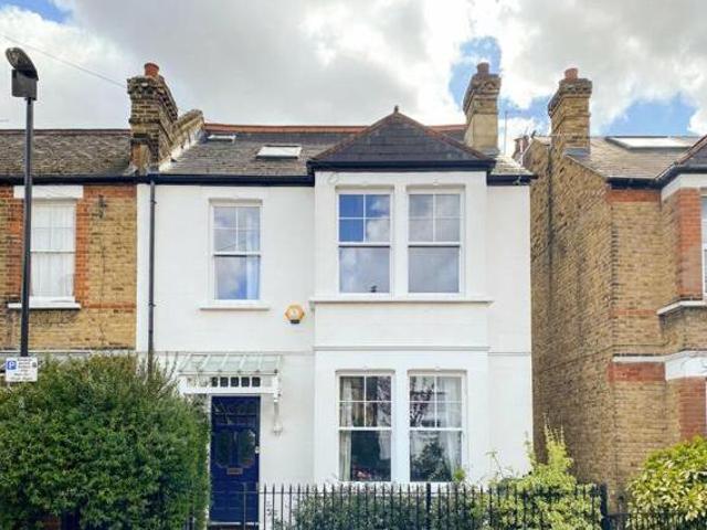 House for sale in City of London, Greater London