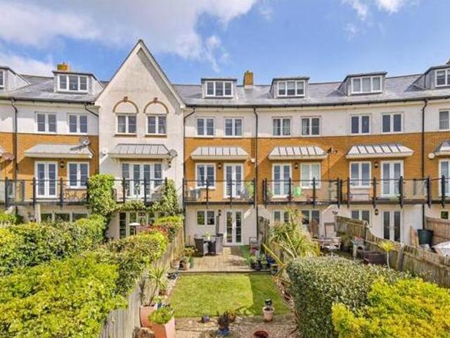 House for sale in Hythe, Folkestone