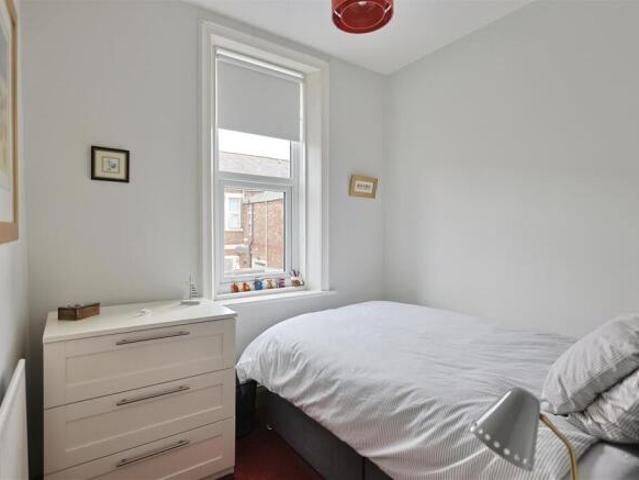 Cottage for sale in Jesmond, Tyne And Wear