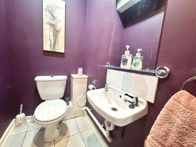 Cottage for sale in Northampton, Northamptonshire