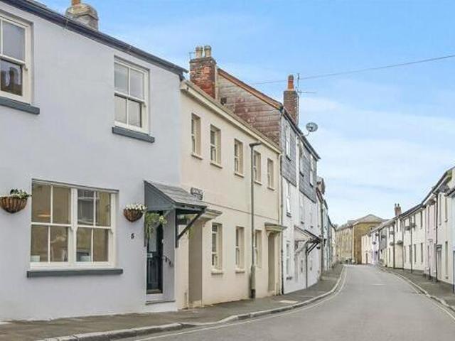 House for sale in Strode, Devon