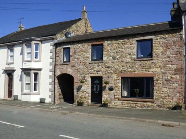 House for sale in Kaber