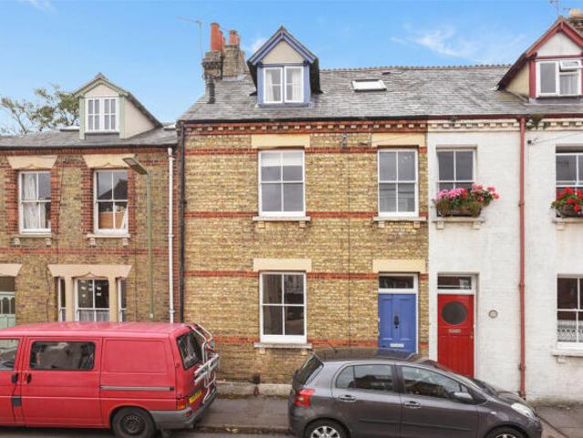 Cottage for sale in The Slade, Oxfordshire