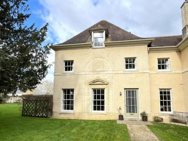 House for sale in Lechlade, Cotswold