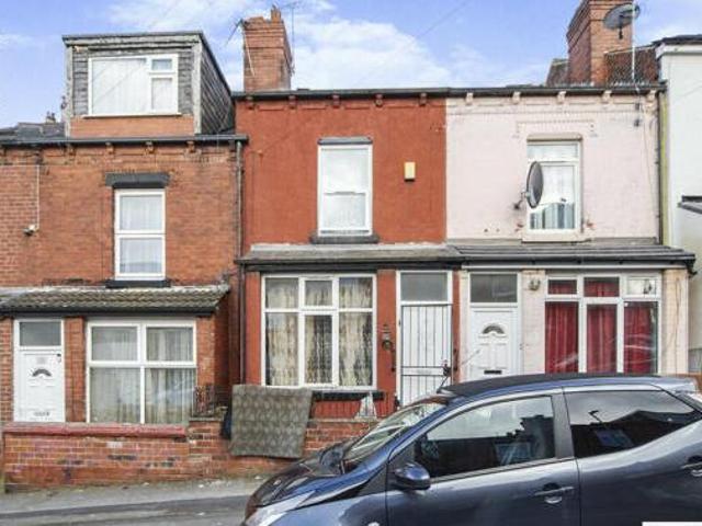 House for sale in Harehills, West Yorkshire