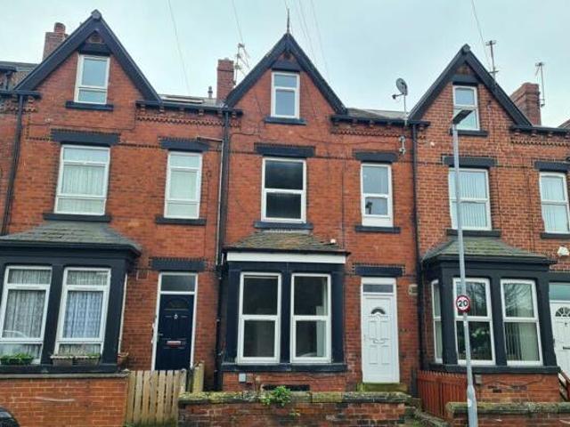 House for sale in Holbeck, West Yorkshire