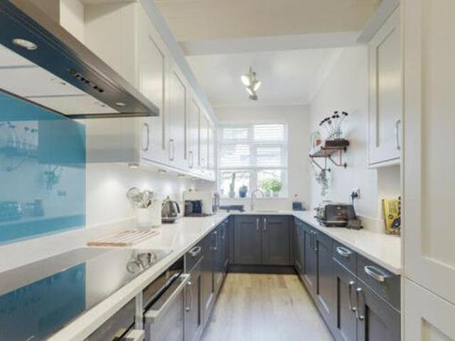 House for sale in Alton Barnes, Essex