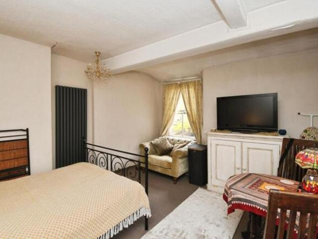 Cottage for sale in Brayford, Lincolnshire