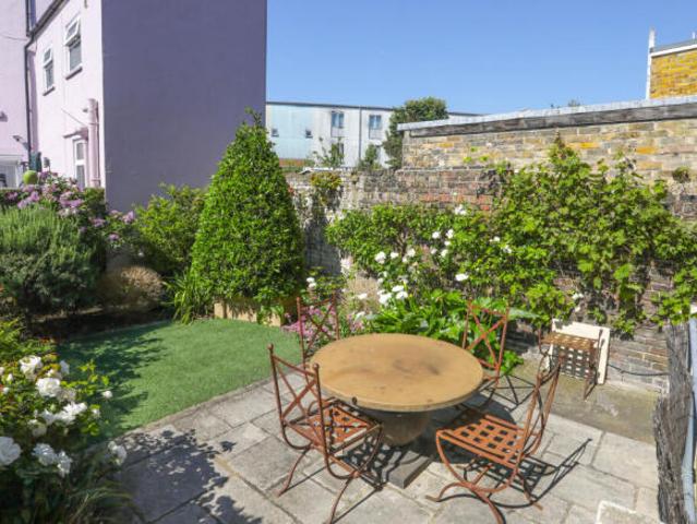 Cottage for sale in Ramsgate, Thanet
