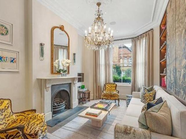 House for sale in Lyons, Greater London