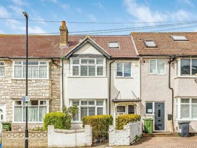 House for sale in Lyons, Greater London