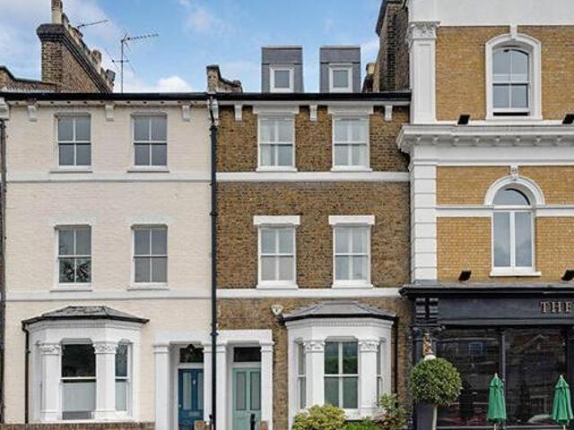 House for sale in Lyons, Greater London