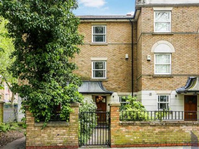 House for sale in Lyons, Greater London