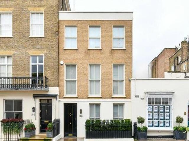 House for sale in Lyons, Greater London