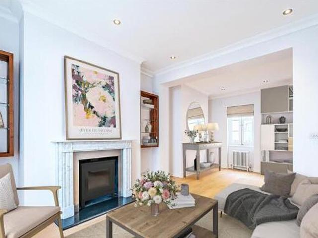 House for sale in Lyons, Greater London