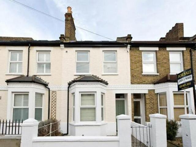 House for sale in Lyons, Greater London