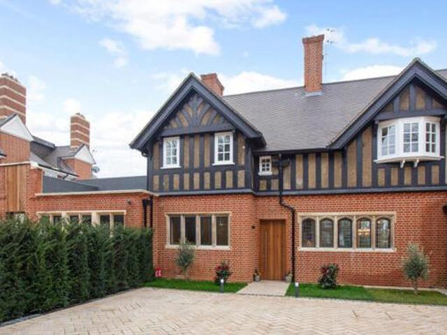 House for sale in Lyons, Greater London