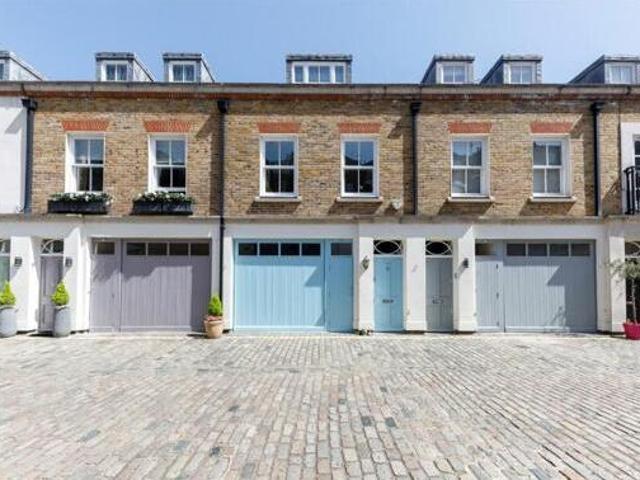 House for sale in Lyons, Greater London