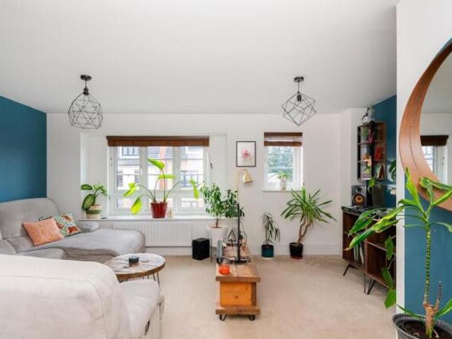 Cottage for sale in Feckenham, City Of Bristol