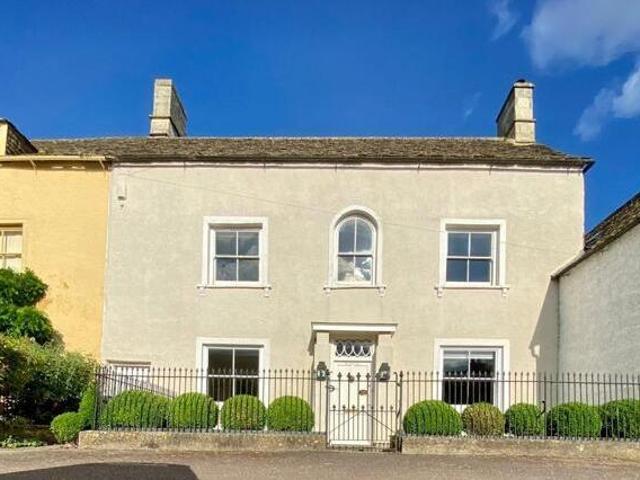 House for sale in Malmesbury, Wiltshire