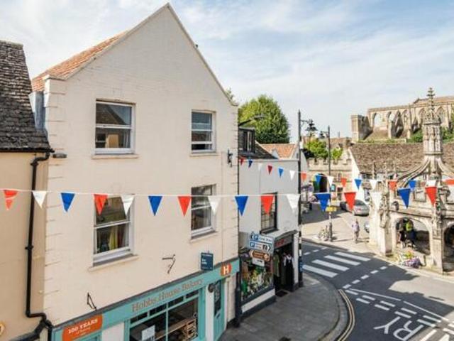 House for sale in Malmesbury, Wiltshire