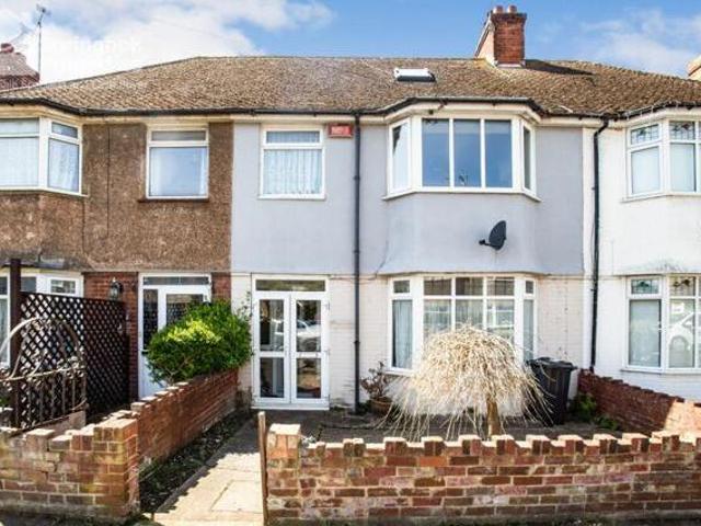 House for sale in Acol, Kent