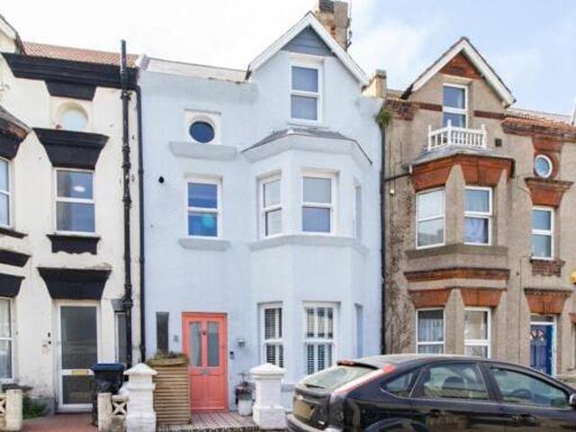 House for sale in Cliftonville West, Acol