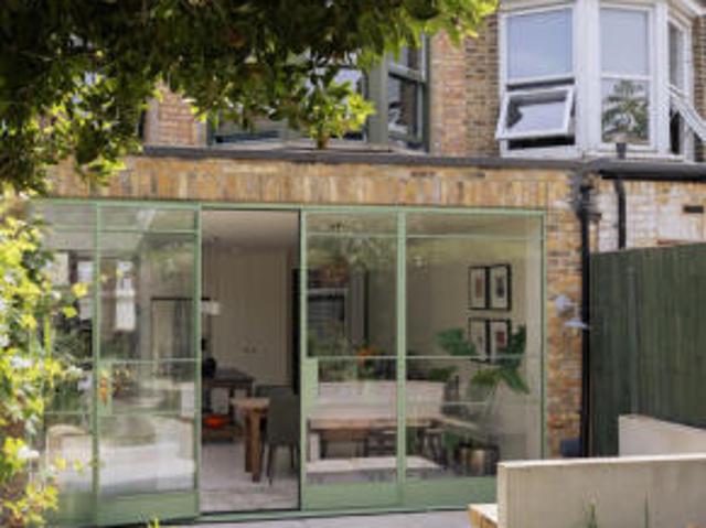 Cottage for sale in Harringay, Greater London