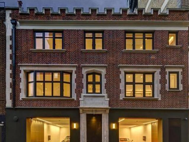 House for sale in Lyons, Greater London