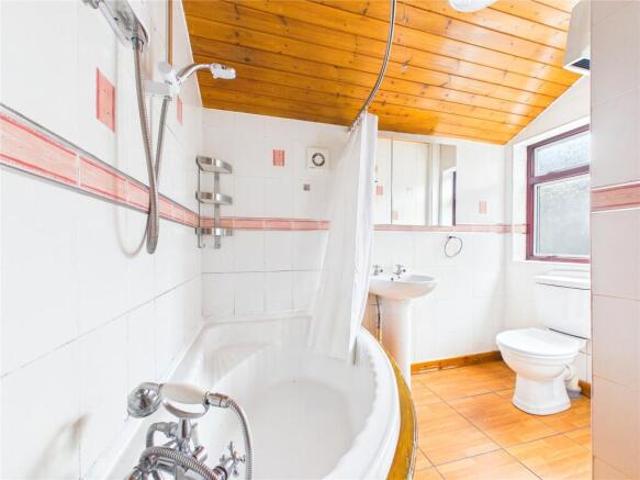 Cottage for sale in Red Hill, Worcester