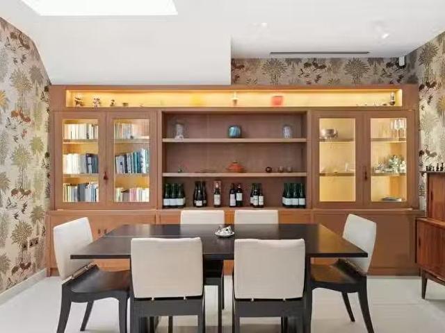House for sale in Kensington