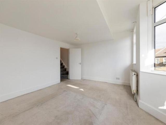 Cottage for sale in Walthamstow, Greater London