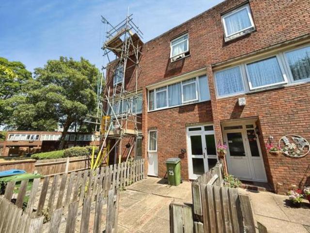 Cottage for sale in Cat Hill