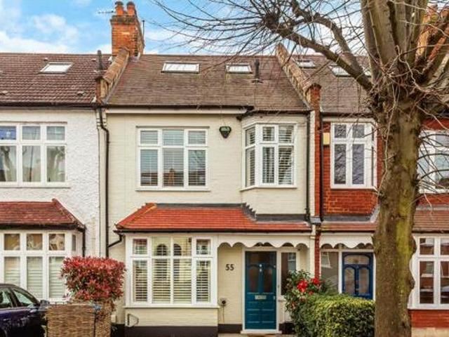 House for sale in New Malden, Greater London