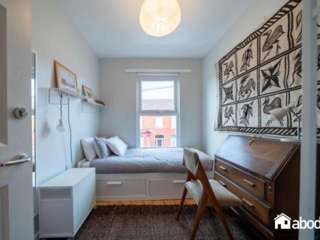 Cottage for sale in Calderstones