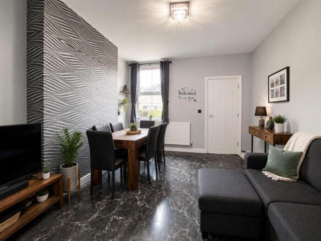 Cottage for sale in New Boultham, Brayford