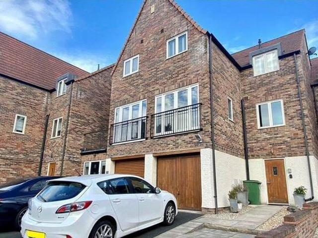 House for rent in Durham
